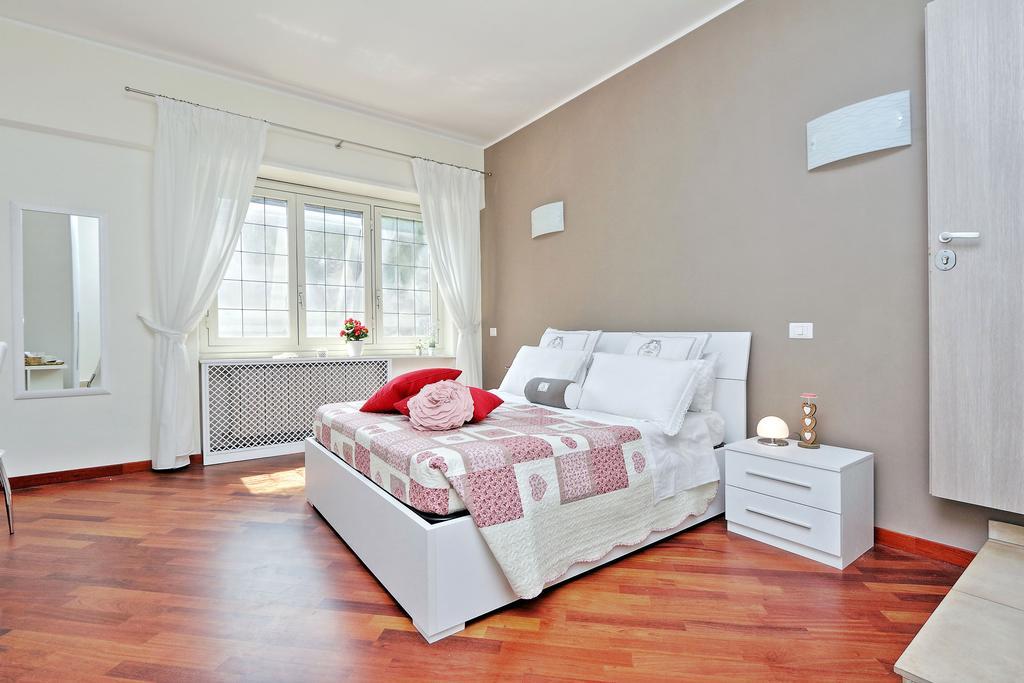 San Pietro Stazione Guesthouse Roma Phòng bức ảnh
