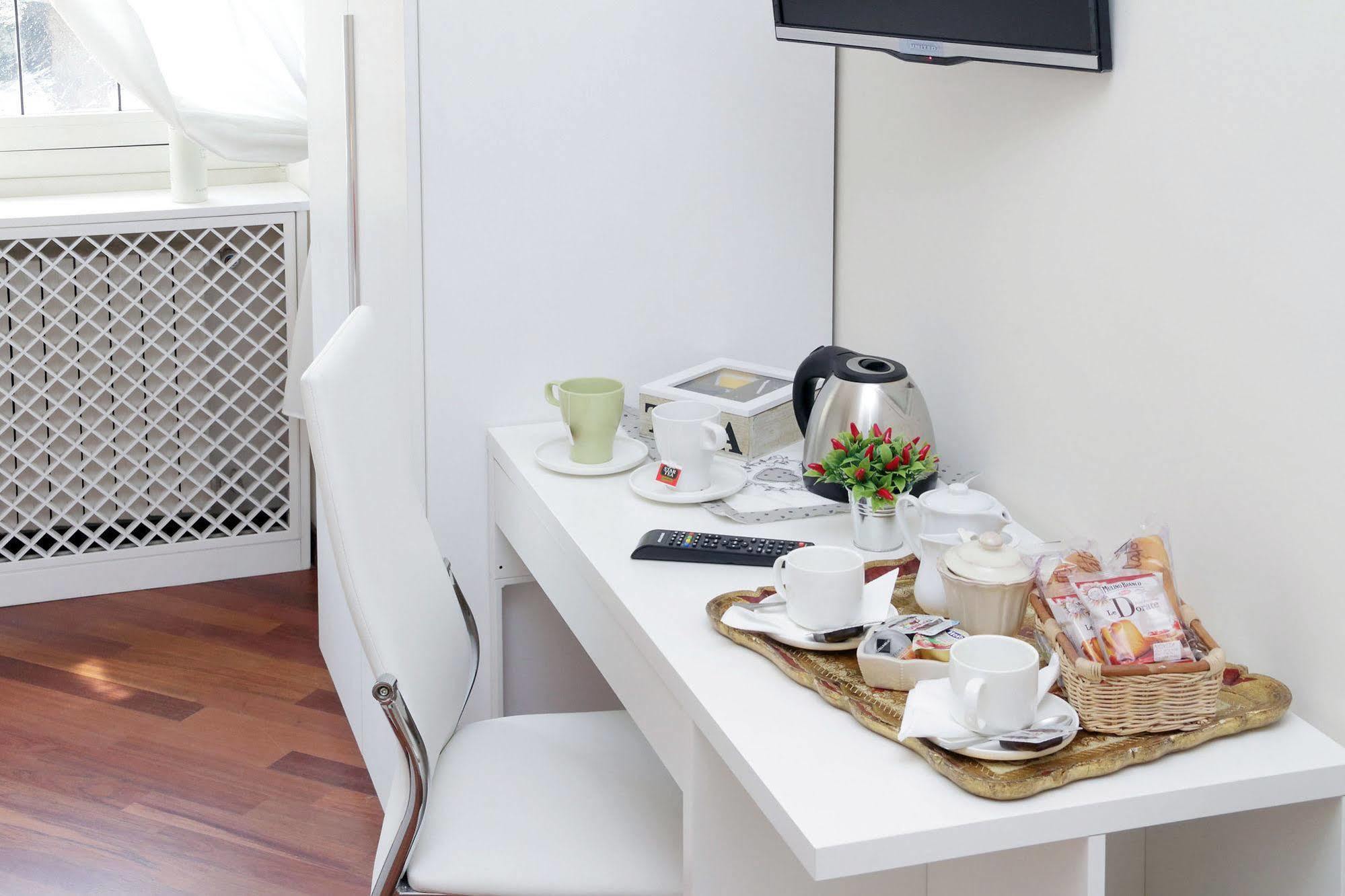 San Pietro Stazione Guesthouse Roma Ngoại thất bức ảnh