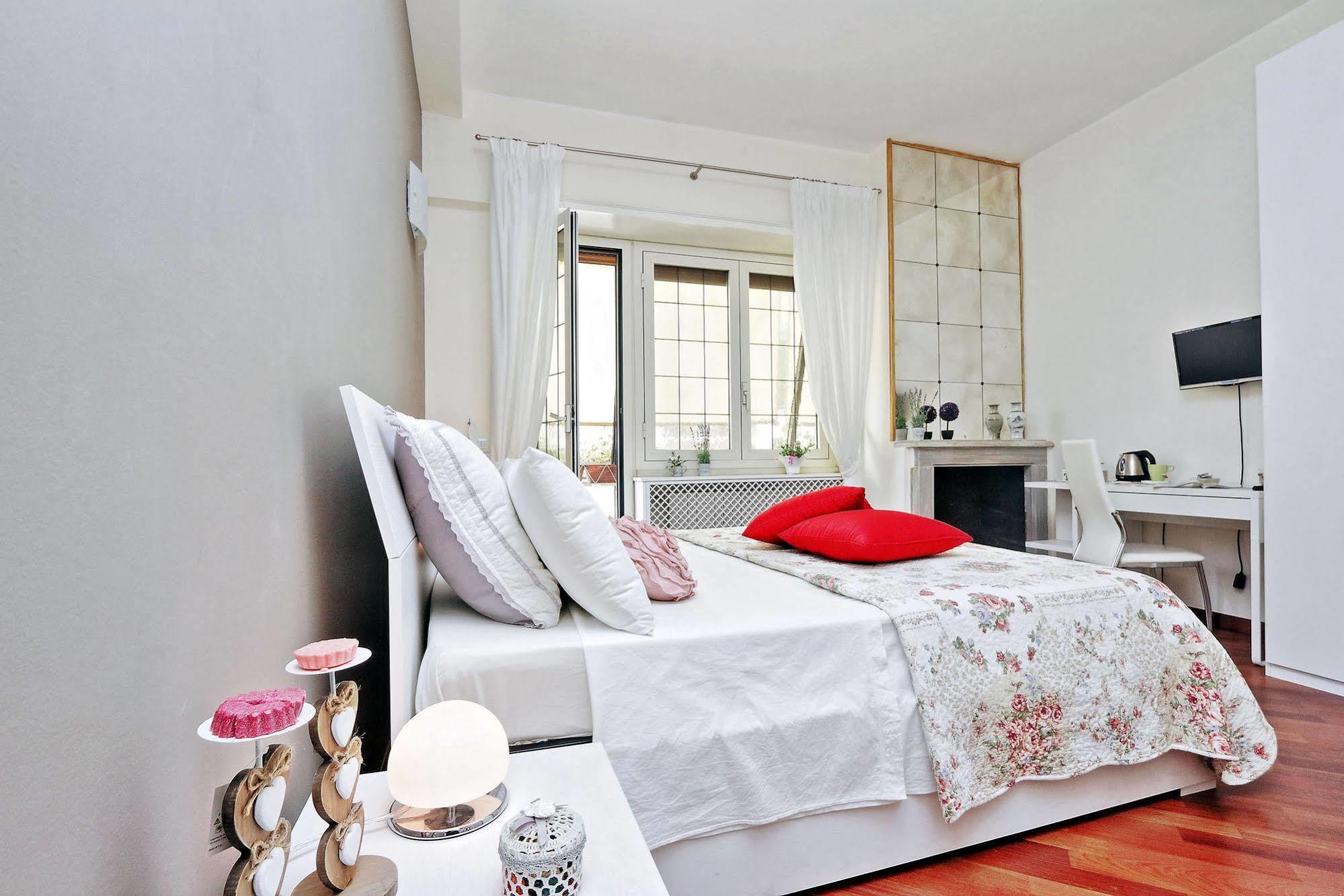San Pietro Stazione Guesthouse Roma Ngoại thất bức ảnh