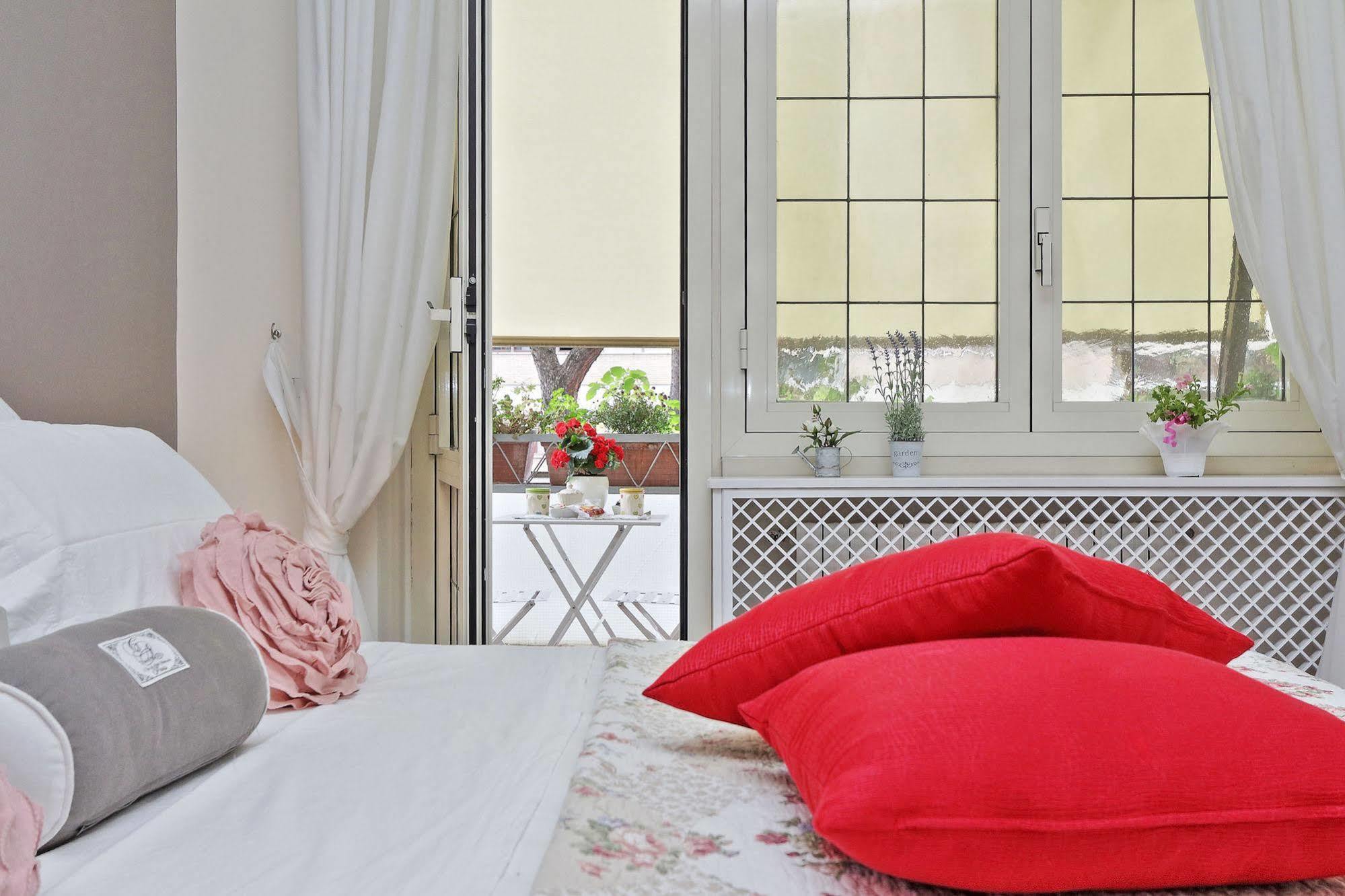 San Pietro Stazione Guesthouse Roma Ngoại thất bức ảnh