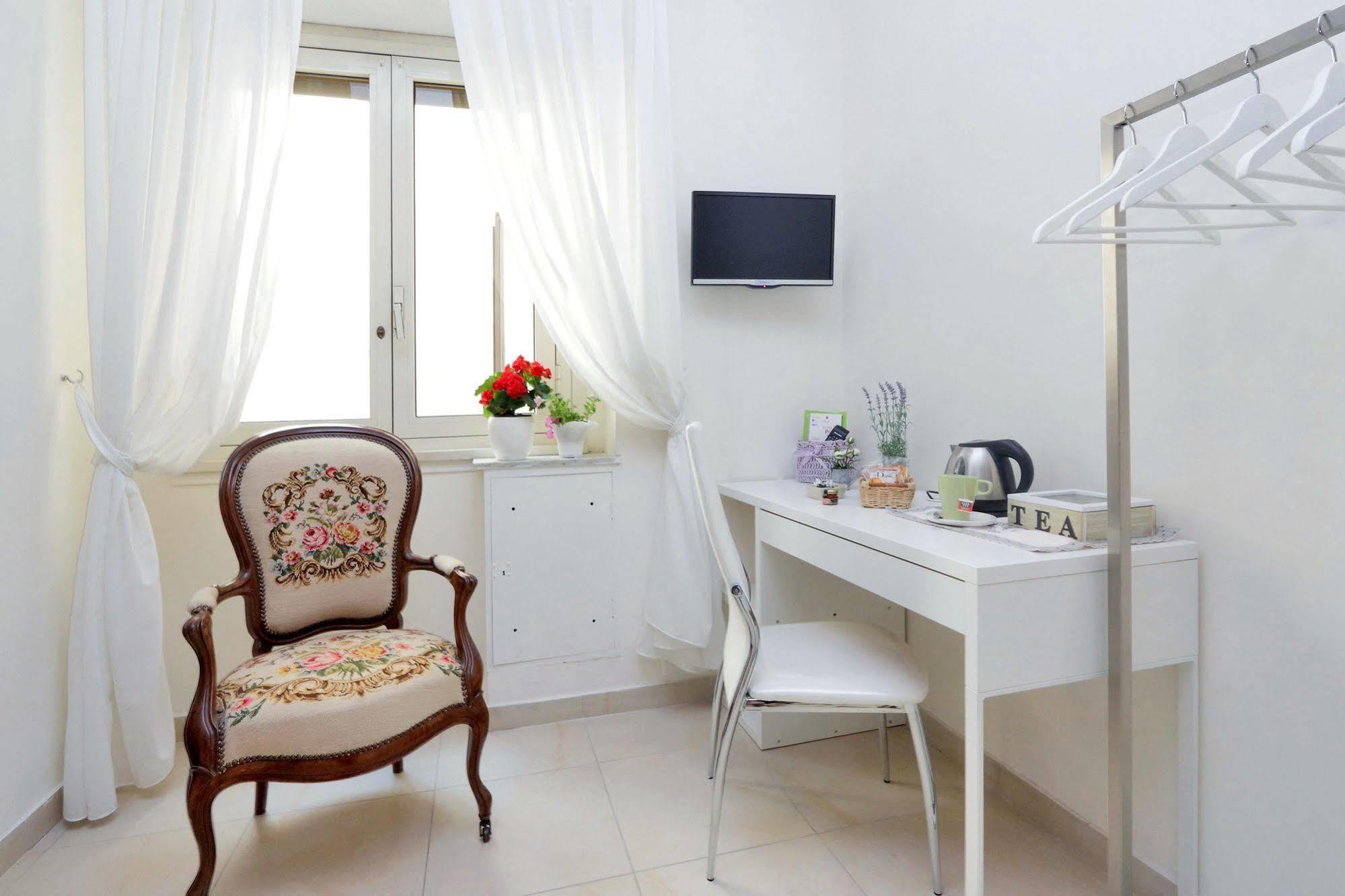 San Pietro Stazione Guesthouse Roma Ngoại thất bức ảnh