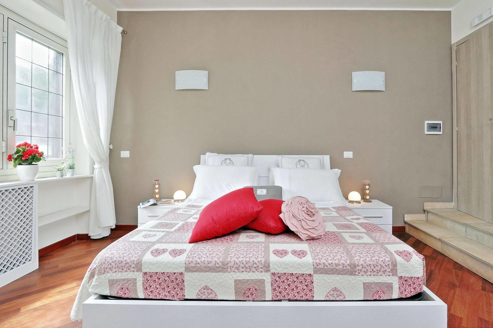 San Pietro Stazione Guesthouse Roma Ngoại thất bức ảnh